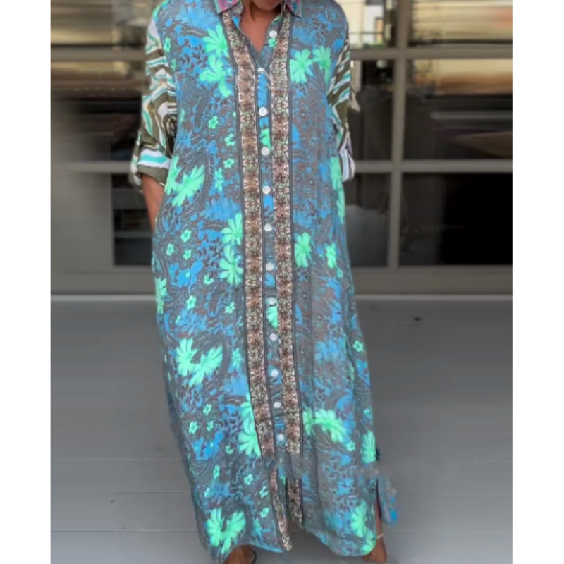 Modisches bedrucktes Maxikleid mit seitlichem Schlitz