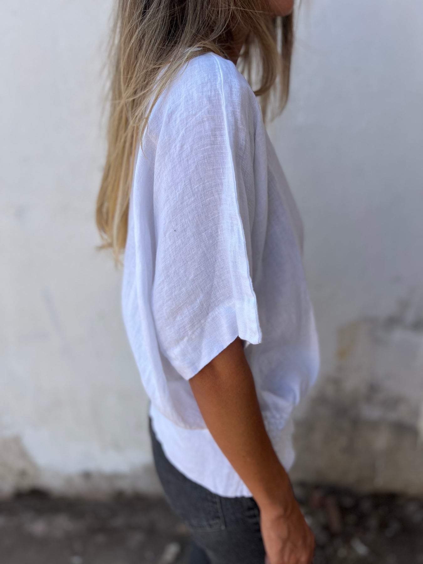 🔥Sommer-Hot-Sale 49% Rabatt🔥Bequemes tailliertes T-Shirt mit V-Ausschnitt