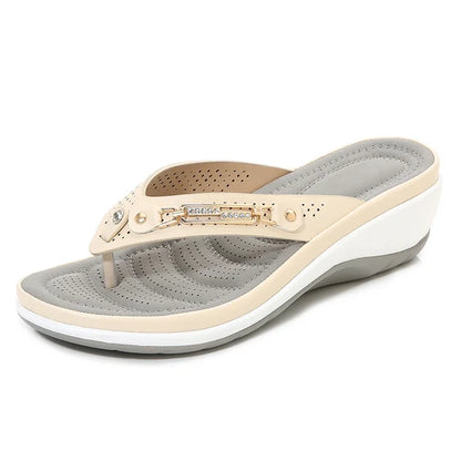 🎁2025 New Open Mould Design✨🩴Weich gepolsterte Damen-Flip-Flop-Sandalen