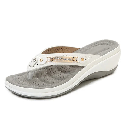 🎁2025 New Open Mould Design✨🩴Weich gepolsterte Damen-Flip-Flop-Sandalen