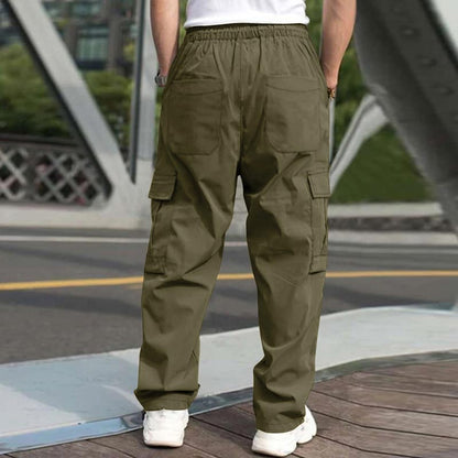 Lose sitzende Freizeithose für Männer mit mehreren Taschen