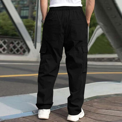 Lose sitzende Freizeithose für Männer mit mehreren Taschen