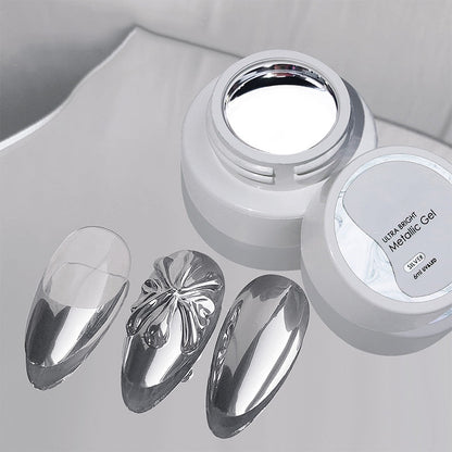 Silbernes Metallic-Nagelgel