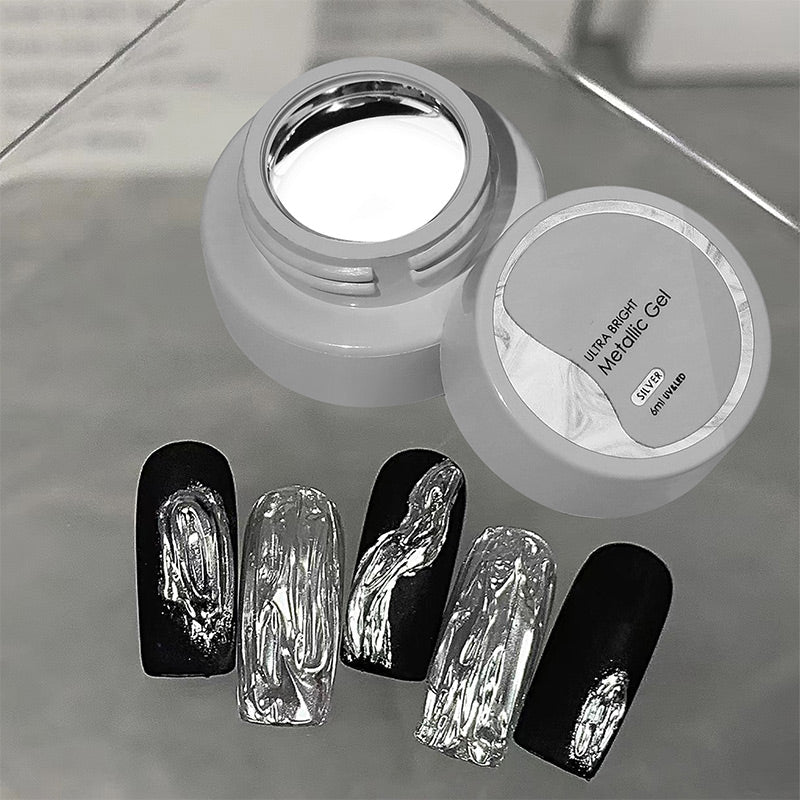 Silbernes Metallic-Nagelgel