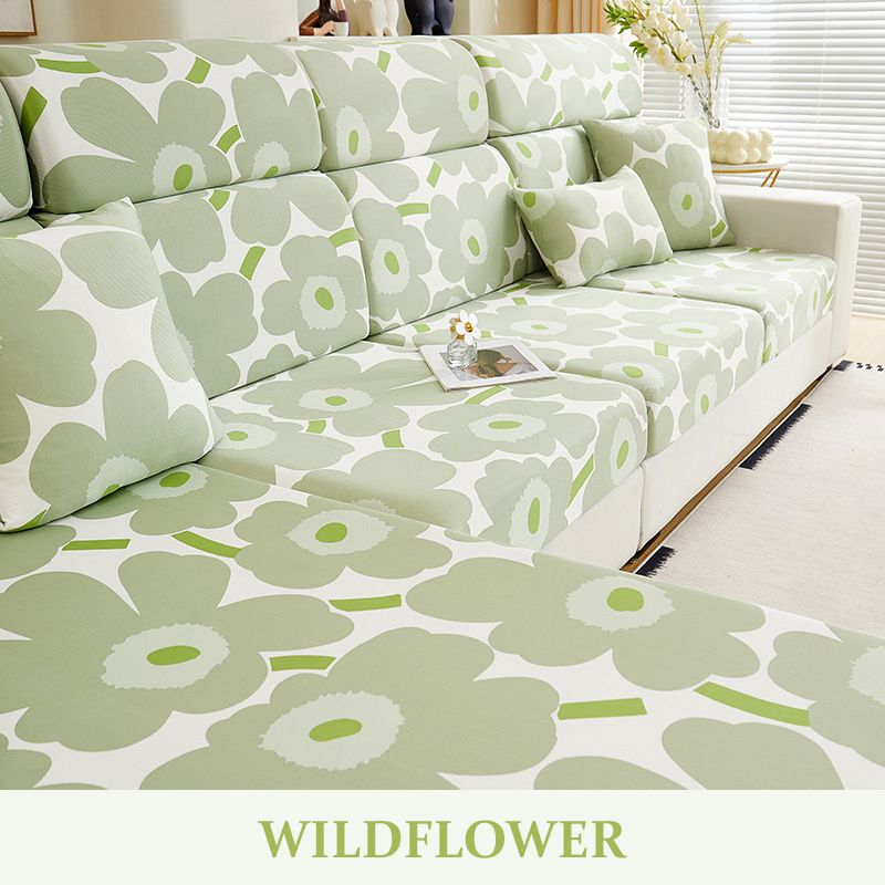 Sommerlich kühlender Sofabezug aus Eisseide