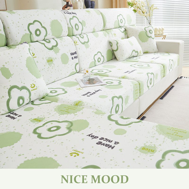 Sommerlich kühlender Sofabezug aus Eisseide