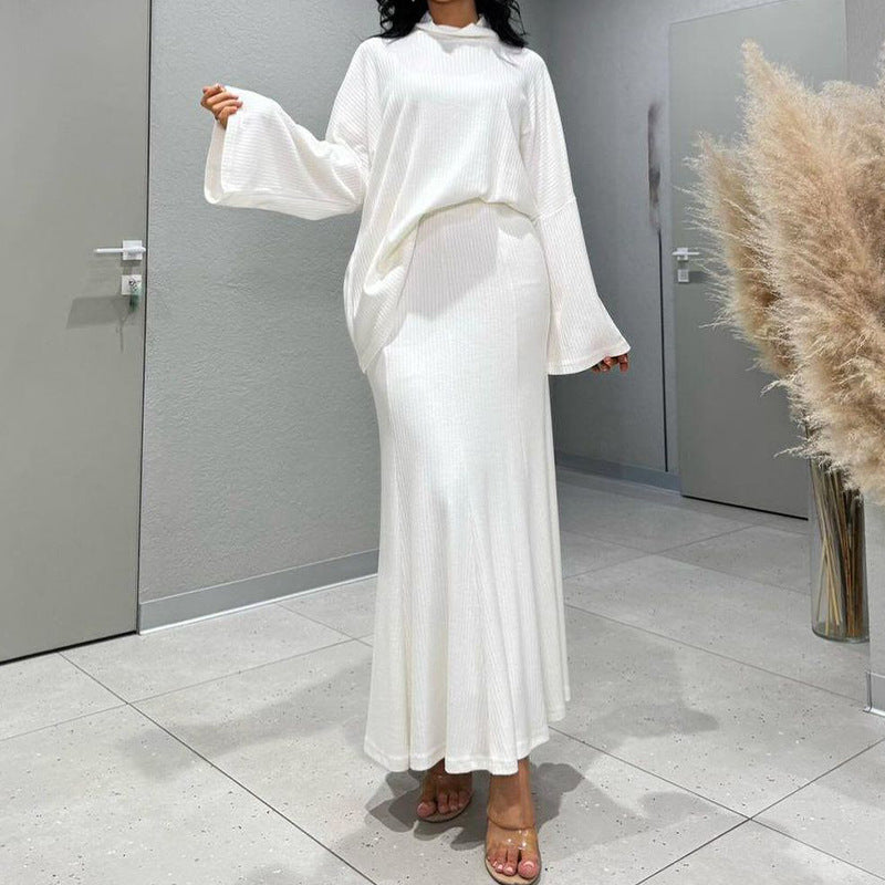 Zweiteiliges Set aus Rollkragenpullover und Maxirock für Damen