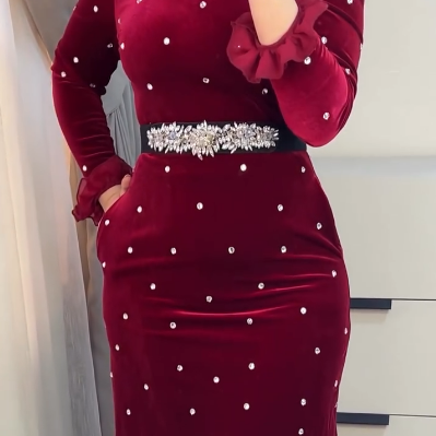 ✨Letzter Tag für 50% Rabatt👗💖Strassbesetztes Damenkleid mit Rüschensaum
