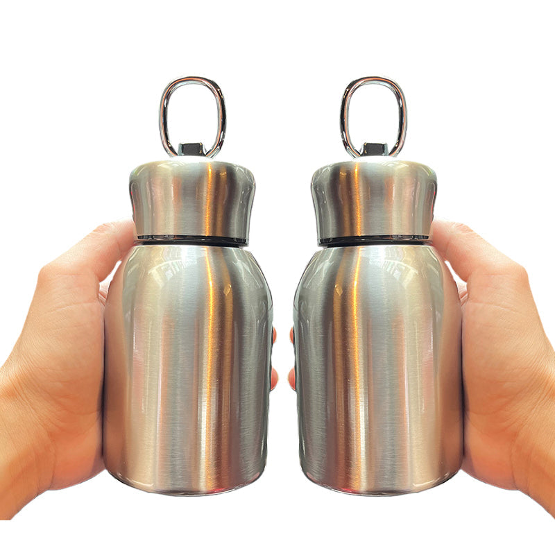 🔥2 KAUFEN, 1 GRATIS🔥Stilvolle & tragbare isolierte Wasserflasche🎒 Halten Sie Getränke heiß oder kalt, genießen Sie frische Getränke jederzeit und überall!