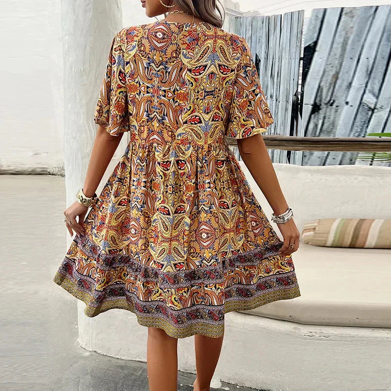 🔥Schneller Abverkauf – 50 % Rabatt👗Minikleid mit Blumenmuster und V-Ausschnitt und kurzen Ärmeln für Damen