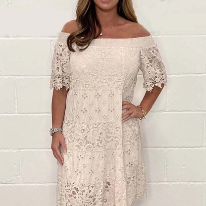 ✨2025 Neuer Verkauf✨💃Trägerloses Spitzenkleid mit hohlem Patchwork für Damen