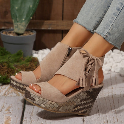 🔥Sommer Hot Sale-50% Off🩷Frauen Quaste offene Zehe Plattform Keil Sandalen