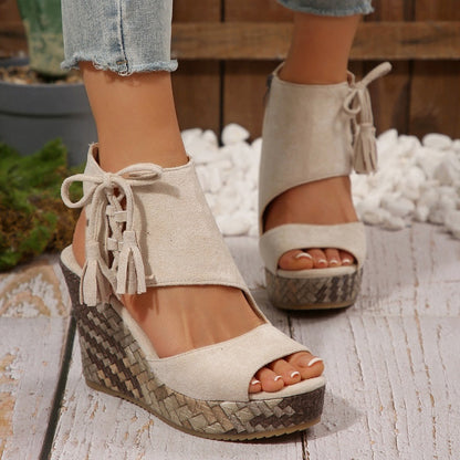 🔥Sommer Hot Sale-50% Off🩷Frauen Quaste offene Zehe Plattform Keil Sandalen