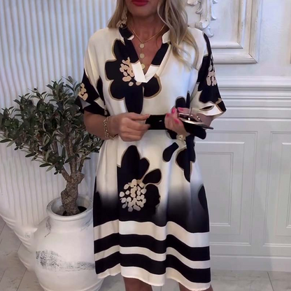 🌸2025 Neue Mode🌸😘Female Printed Loose Deep V-Neck Dress🔥