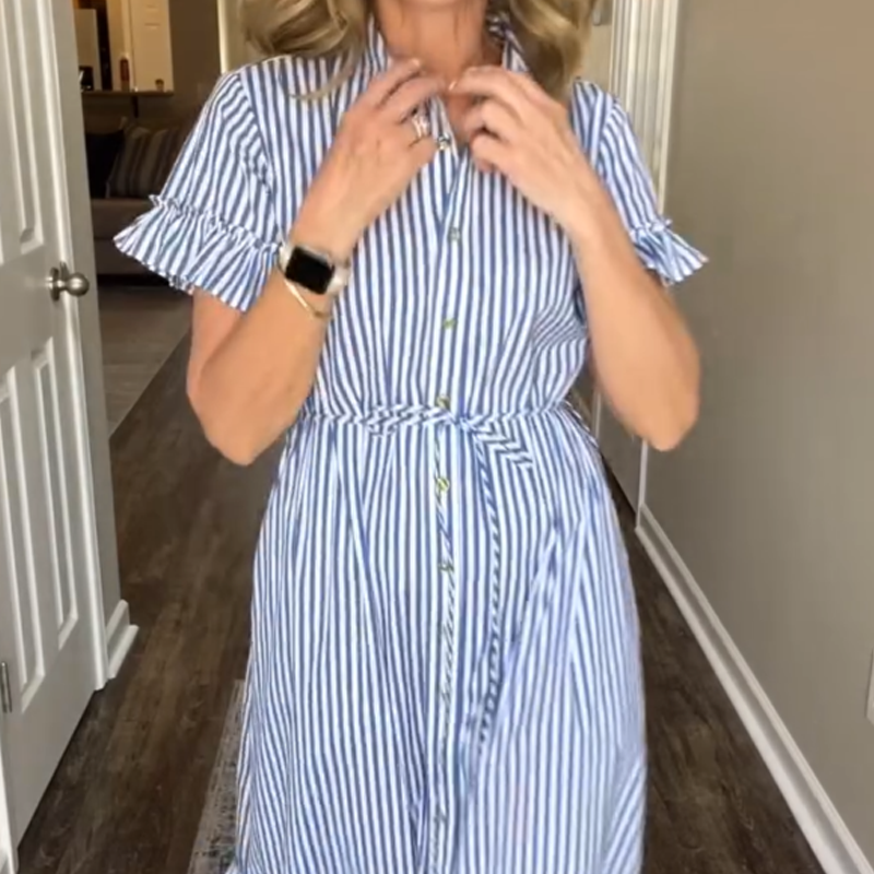 🔥 👗NEU 2025:Blau-weißes Rüschenkleid mit SchleifenbandJetzt – Jetzt 35% sparen!