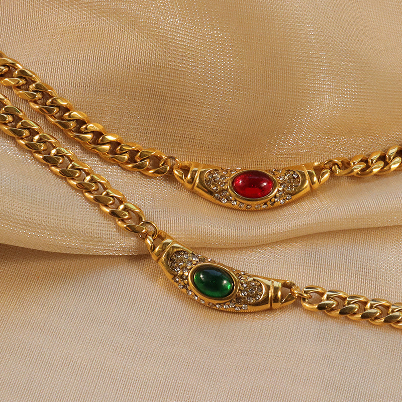 Shiny Zircon Pendant Necklace in Stainless Steel