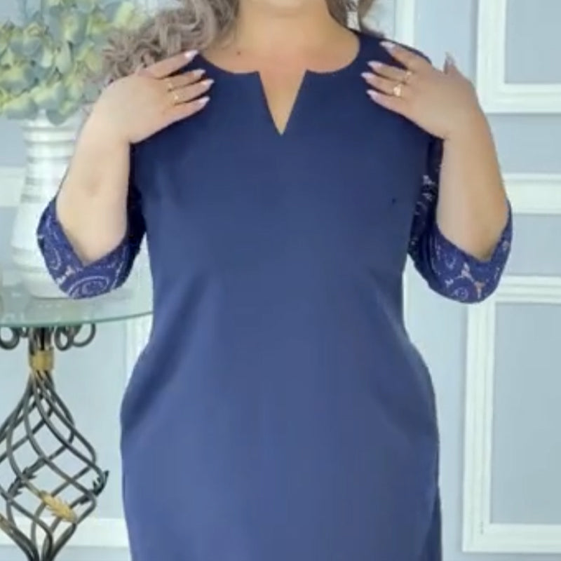 Damenkleid mit Spitzen-Patchwork und V-Ausschnitt