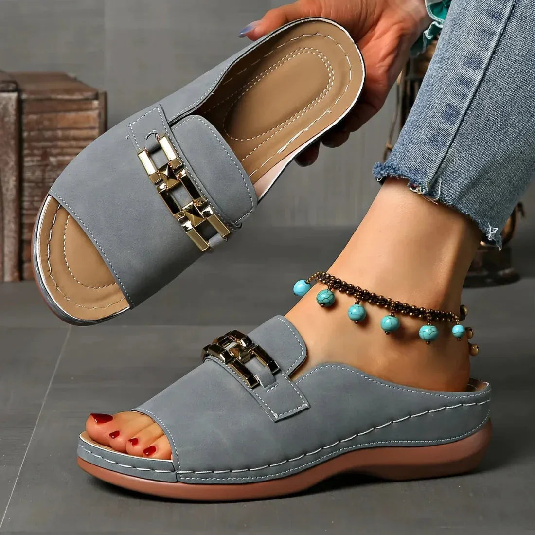 👡✨Orthopädische Sandalen mit goldener Schnalle