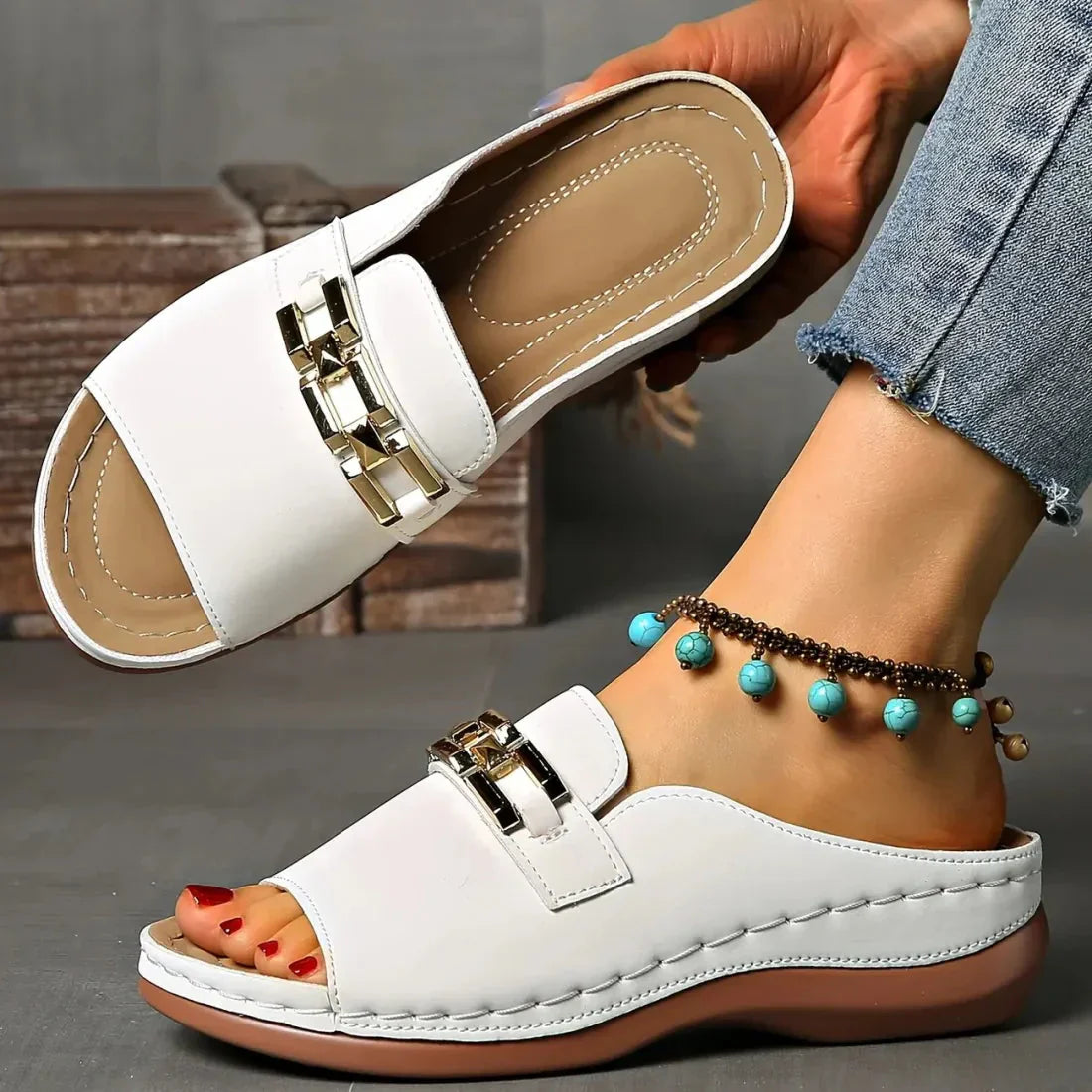 👡✨Orthopädische Sandalen mit goldener Schnalle