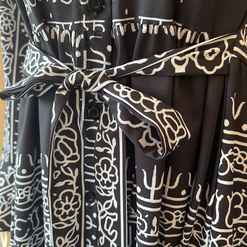 💃🌺Damen lässiges, bedrucktes und fließendes Kleid mit V-Ausschnitt