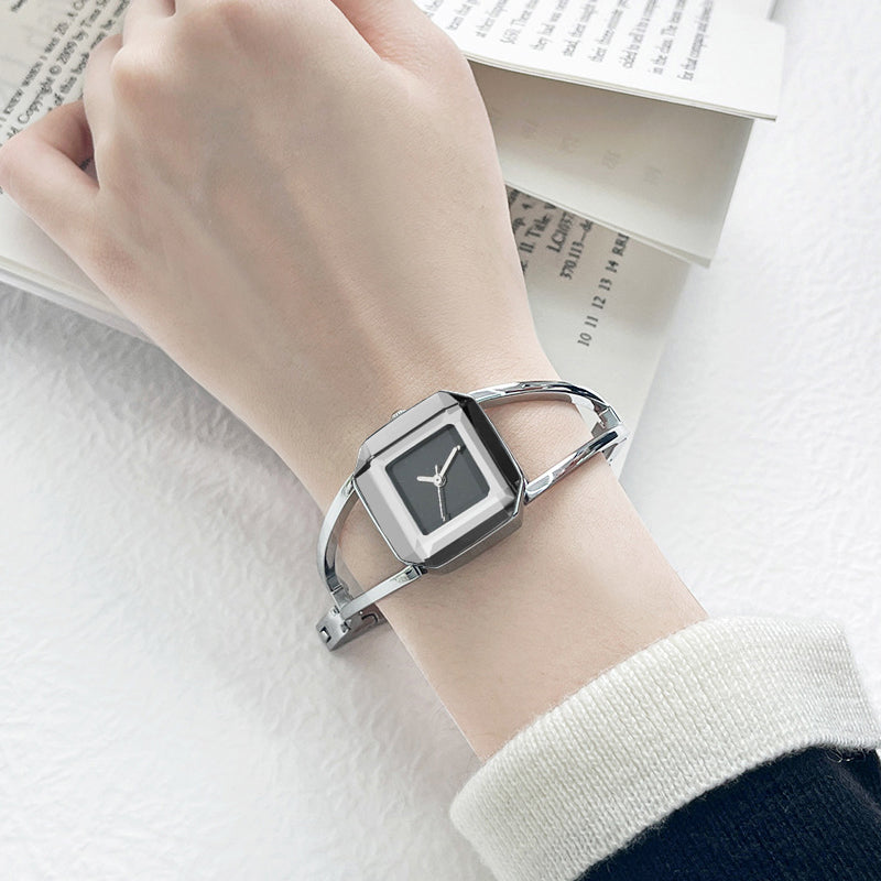 ⏳Zeitlich begrenztes Sonderangebot⏰Minimalistische Quarzuhr mit quadratischem Zifferblatt⌚