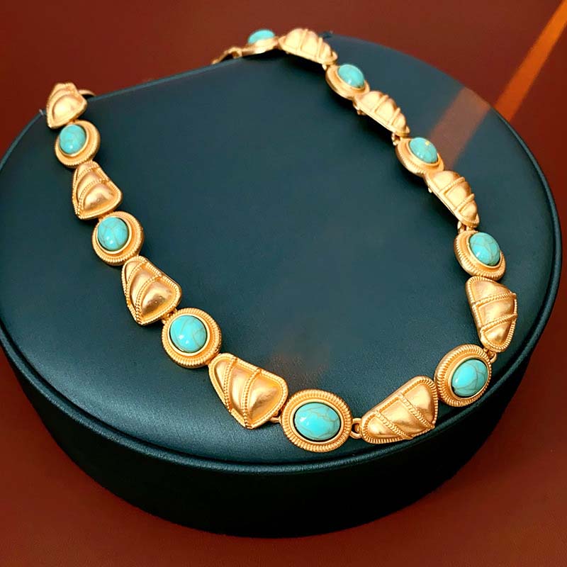 Retro-Stiftöhrringe und Halskette-Set für Damen