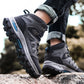 Hohe, leichte und rutschfeste Wanderschuhe