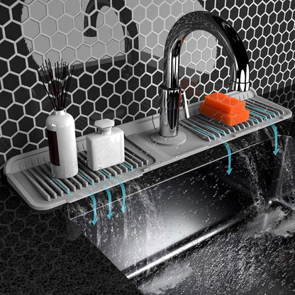 🚰 KAUFE 2, ERHALTE 1 GRATIS! 🧼 Schnelltrocknende Wasserhahnmatte für Die Küchenspüle – Silikon, Rutschfest & Ideal Zum Auffangen Von Wasser & Schmutz 🍽️