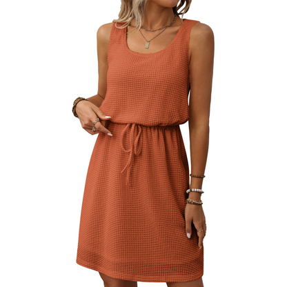 👗 50% RABATT ! ✨ Ärmelloses Damen-Kleid in Waffelpiqué – Mit Taillen-Kordelzug & Innenfutter ✨