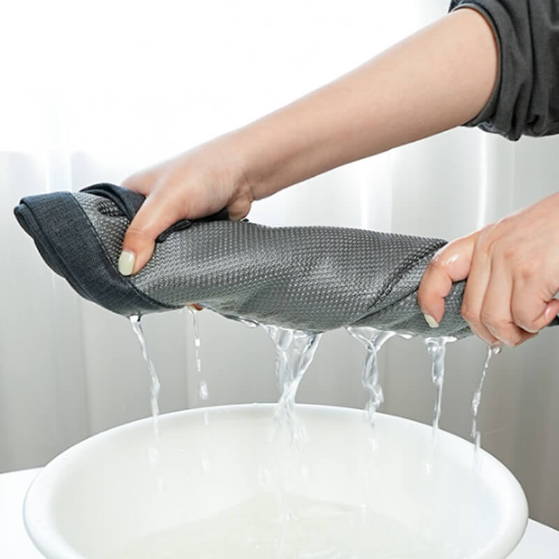 Rutschfestes Sofakissen aus Eisseide